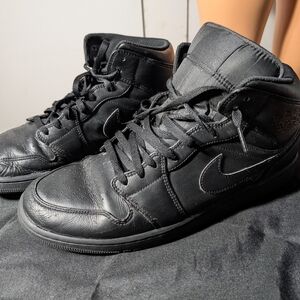 Nike Men's Black High-Top Sneakers Size 14